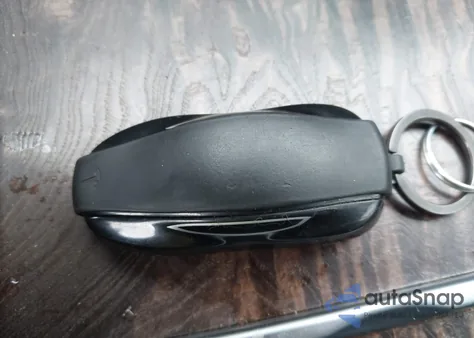 2018 Tesla Model S 100D/75D/P100D из США, поврежденный, VIN 5YJSA1E29JF244870